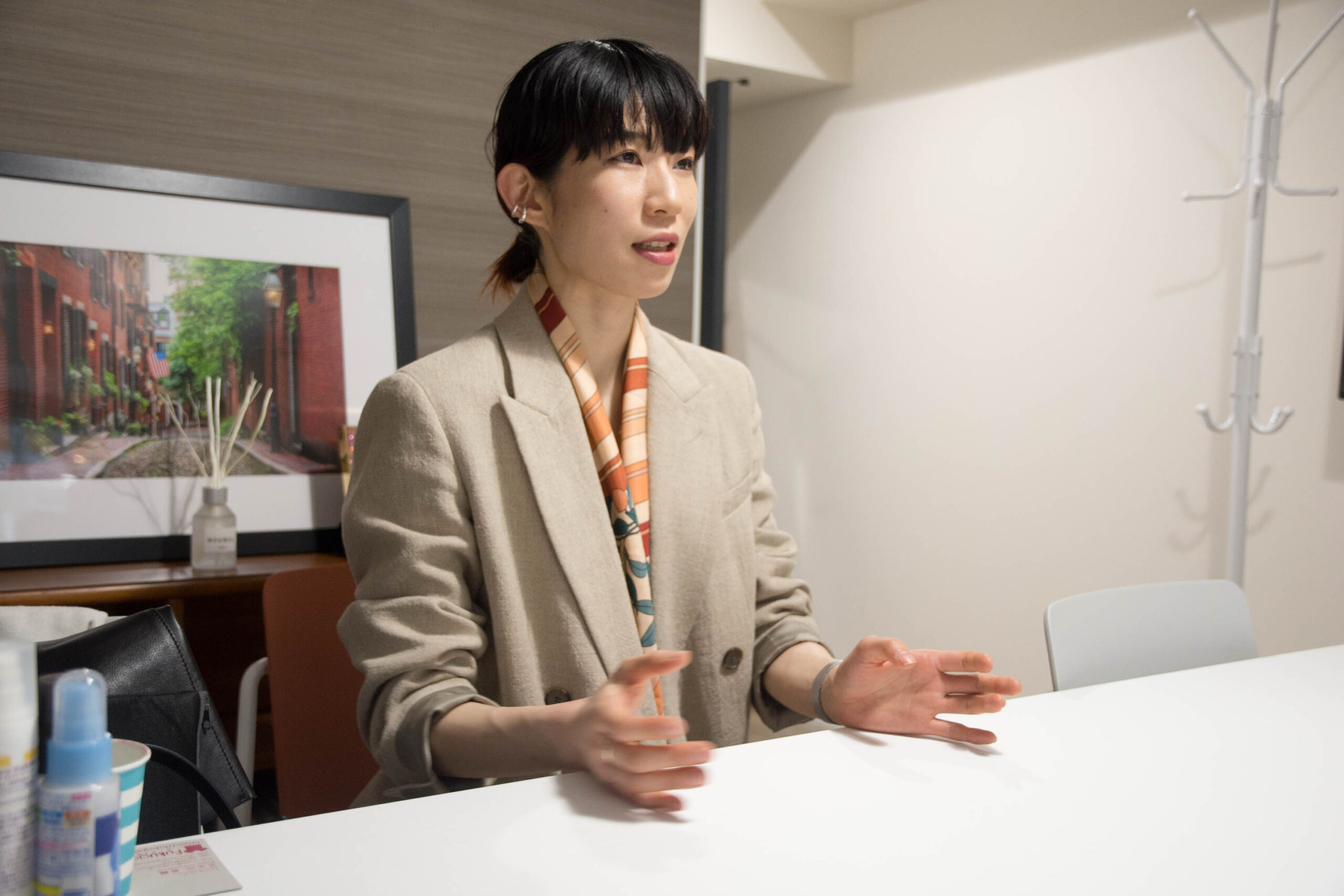【WWD掲載】“フリーランス販売員”mikai